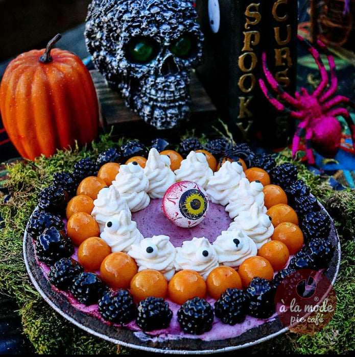 Halloween Lavender Blackberry Mousse Cream Pie (V)