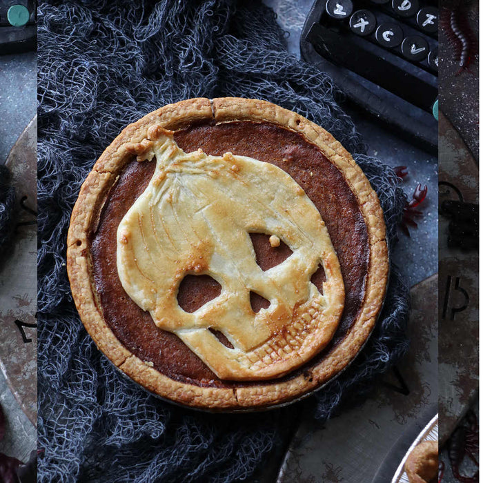 Halloween Jack-o-Lantern Pumpkin Pie (V)
