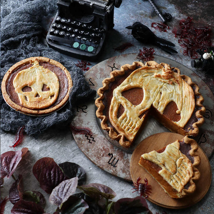 Halloween Jack-o-Lantern Pumpkin Pie (V)