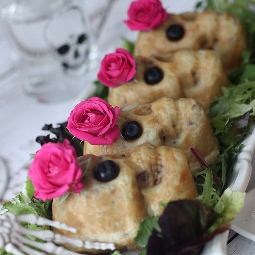 Tortiere Pie-rate Skull (Halloween Meat Loaf Pie)