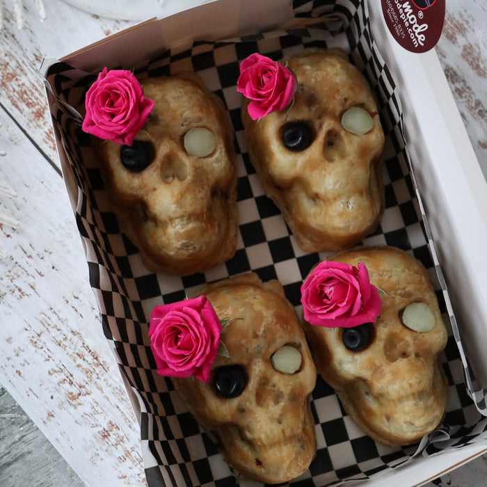Tortiere Pie-rate Skull (Halloween Meat Loaf Pie)