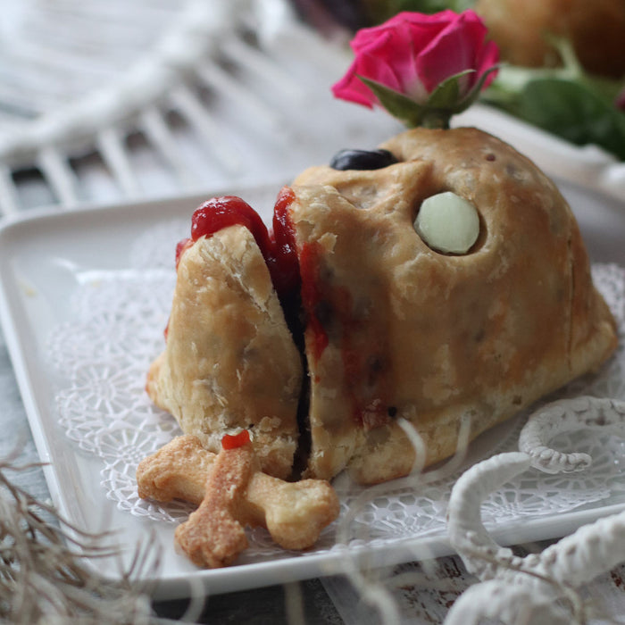Tortiere Pie-rate Skull (Halloween Meat Loaf Pie)