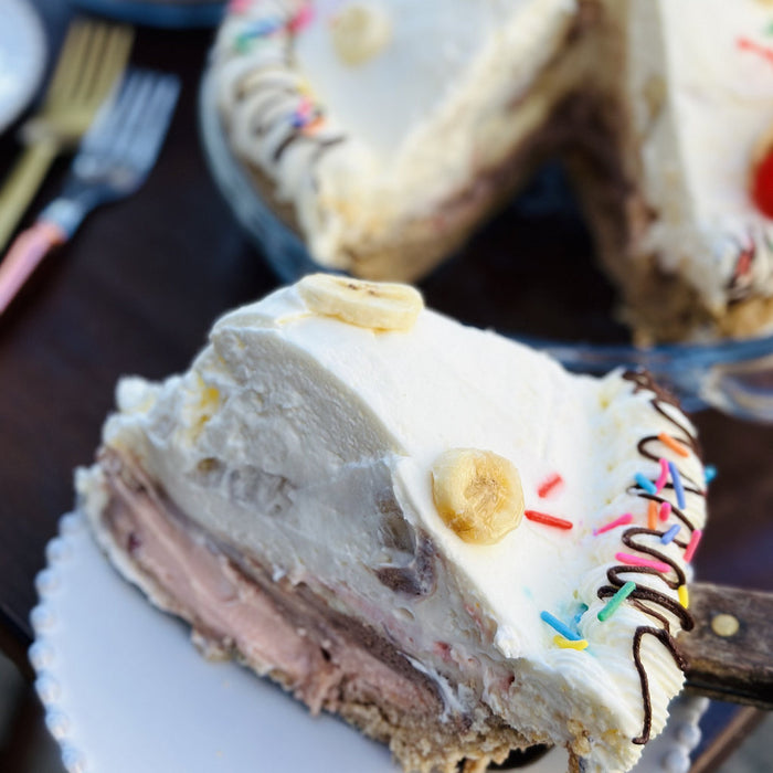 Banana Split Pie (V)
