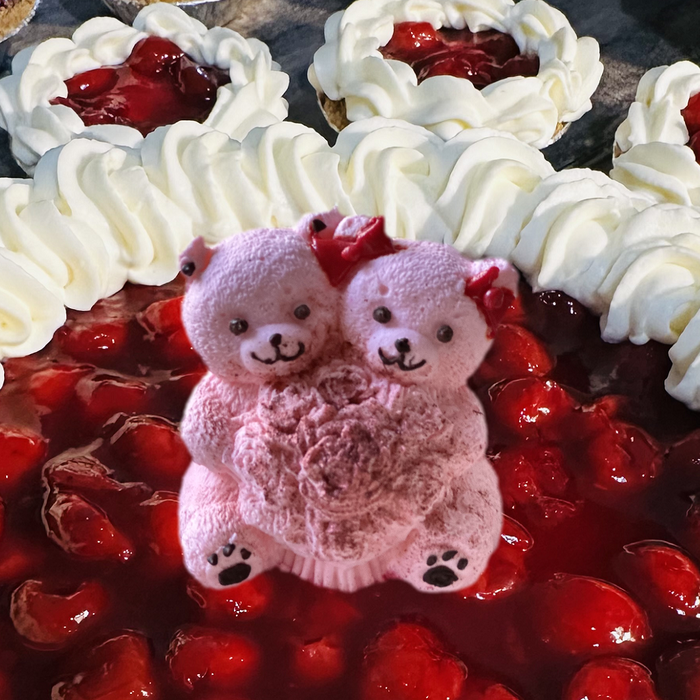 Bear Cherry Cheesecake Pie