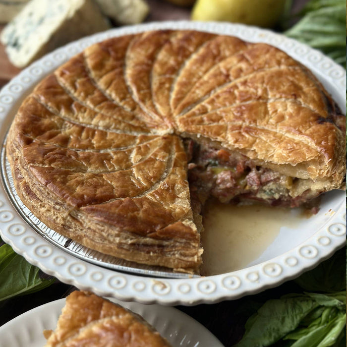 Pear Beef Blue Cheese Pie — A La Mode Restaurant Ltd.