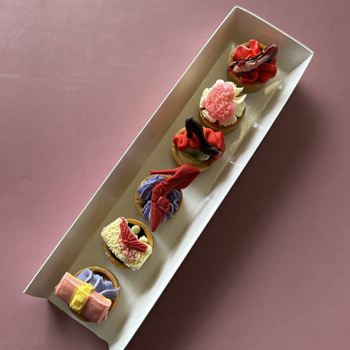 Petit Runway Themed Tartlets Set 2