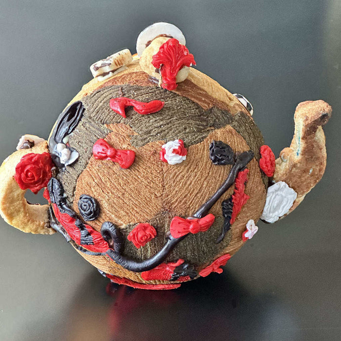 Runway Stadium Teapot Croissant (Double Sided, Earl Grey)