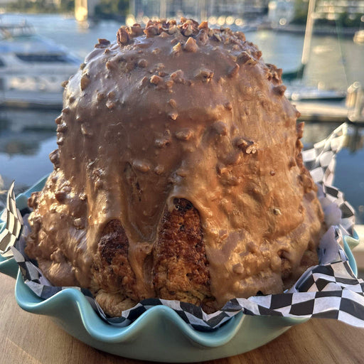 Mile High Praline Apple Pie (V)
