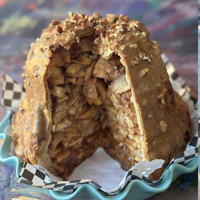 Mile High Praline Apple Pie (V)