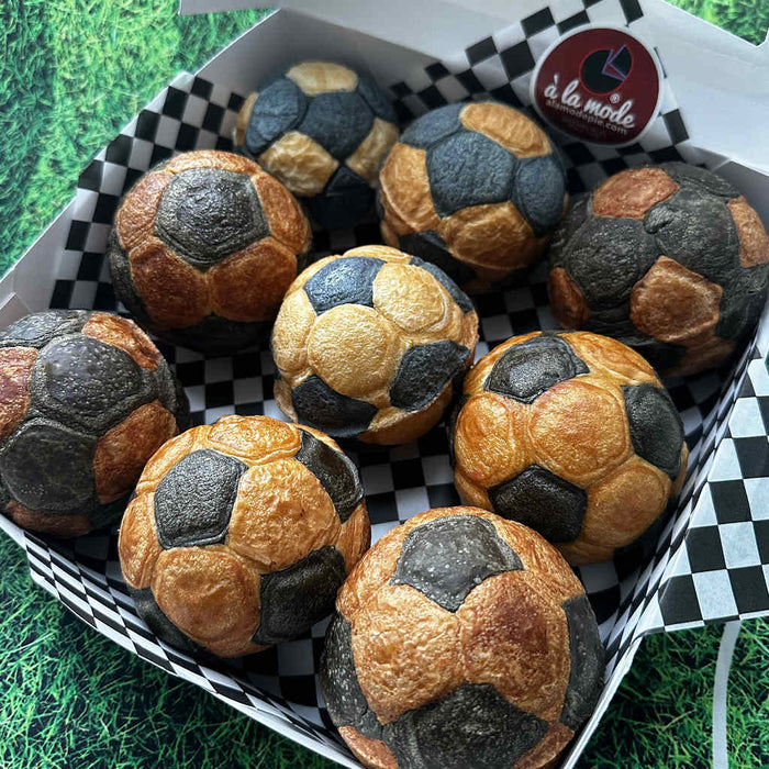 Buffalo Blitz Croissant Ball (Spicy)