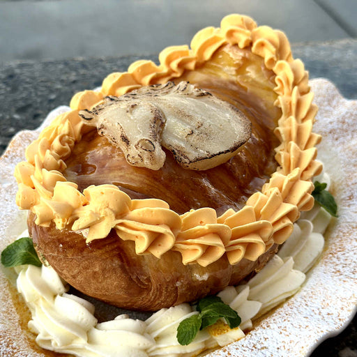 Tanghulu Gold Brûlée Croissant - CNY Edition (Massive)