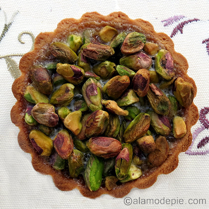 Pistachio Tart (V)